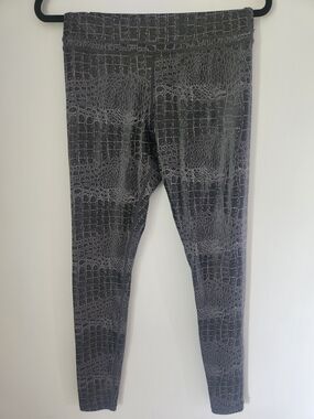 ZYIA Black and Light Gray Croc-Print Leggings